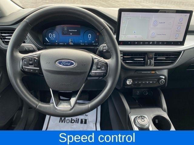 Ford Escape Platinum AWD 2023