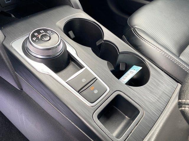 Ford Escape Platinum AWD 2023