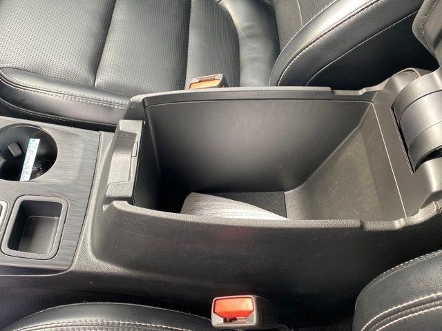 Ford Escape Platinum AWD 2023