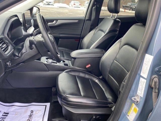 Ford Escape Platinum AWD 2023