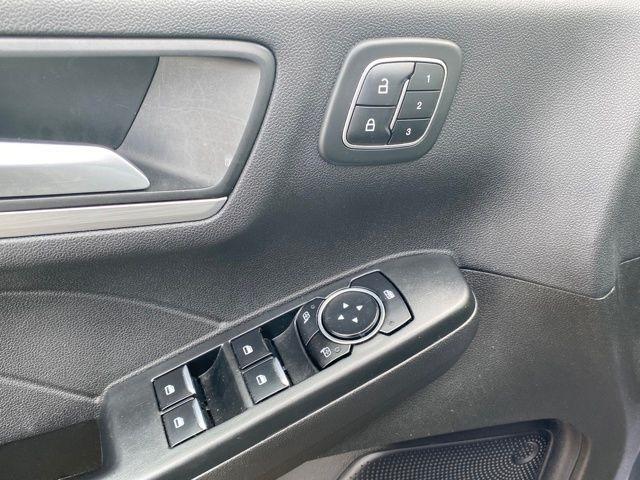 Ford Escape Platinum AWD 2023