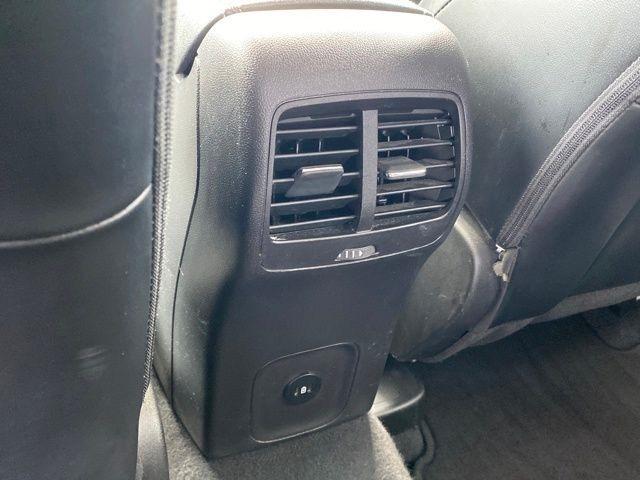 Ford Escape Platinum AWD 2023