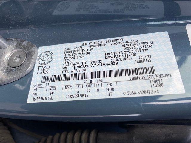 Ford Escape Platinum AWD 2023