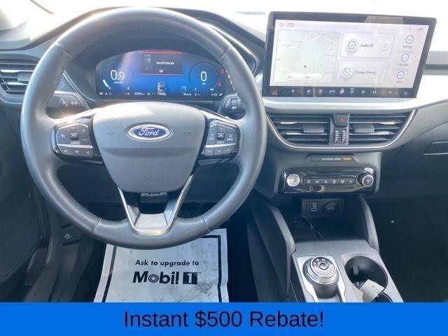 Ford Escape Platinum AWD 2023