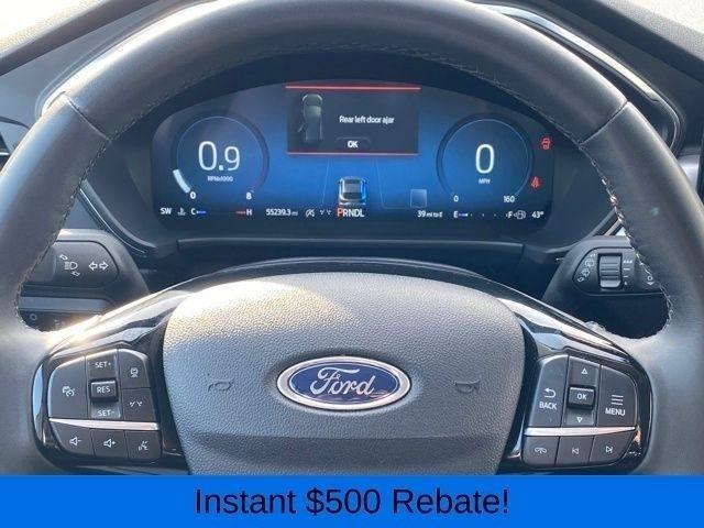 Ford Escape Platinum AWD 2023