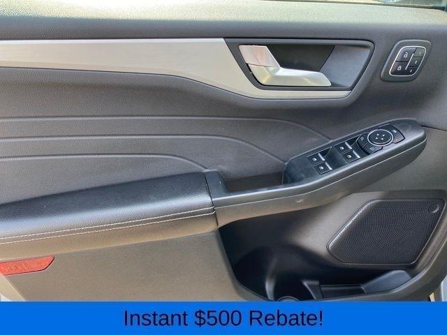 Ford Escape Platinum AWD 2023