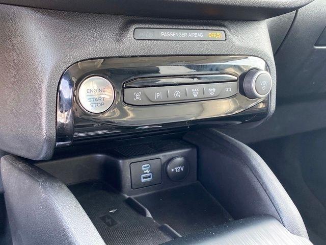 Ford Escape Platinum AWD 2023