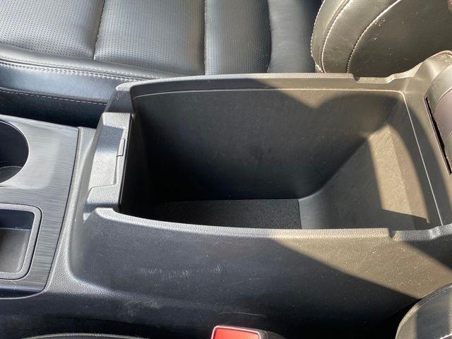 Ford Escape Platinum AWD 2023