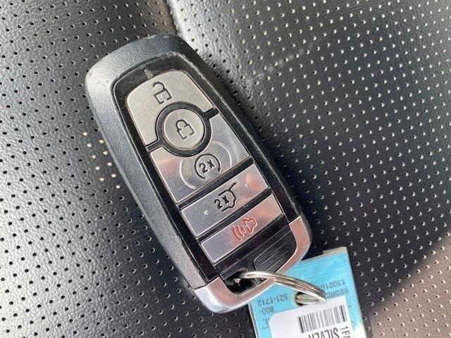 Ford Escape Platinum AWD 2023