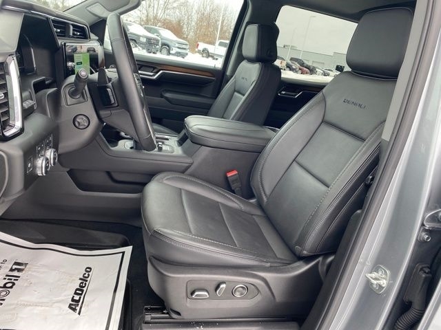 GMC Sierra 1500 Denali Crew Cab Short Box 4WD 2025