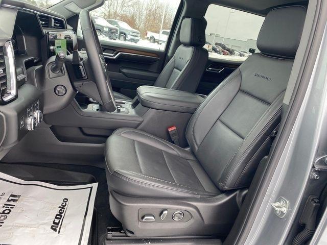 GMC Sierra 1500 Denali Crew Cab Short Box 4WD 2025