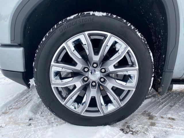 GMC Sierra 1500 Denali Crew Cab Short Box 4WD 2025