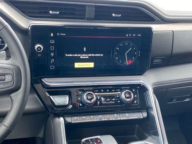 GMC Sierra 1500 Denali Crew Cab Short Box 4WD 2025