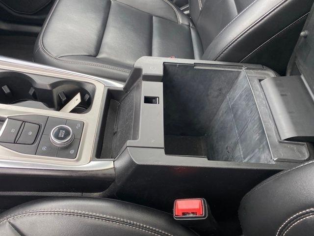 Ford Explorer XLT AWD 2022