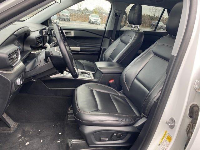 Ford Explorer XLT AWD 2022