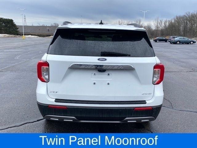 Ford Explorer XLT AWD 2022