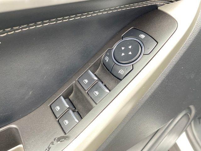 Ford Explorer XLT AWD 2022