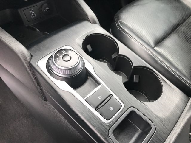 Ford Escape Platinum AWD 2023