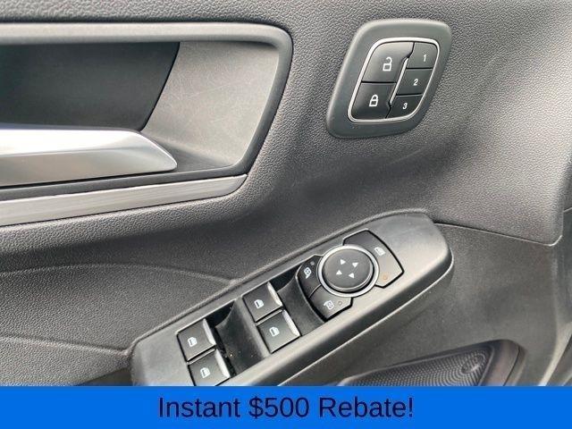 Ford Escape Platinum AWD 2023