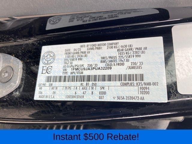 Ford Escape Platinum AWD 2023