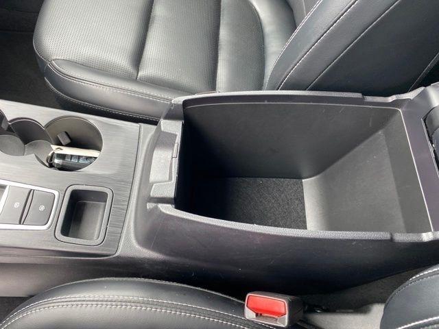 Ford Escape Platinum AWD 2023