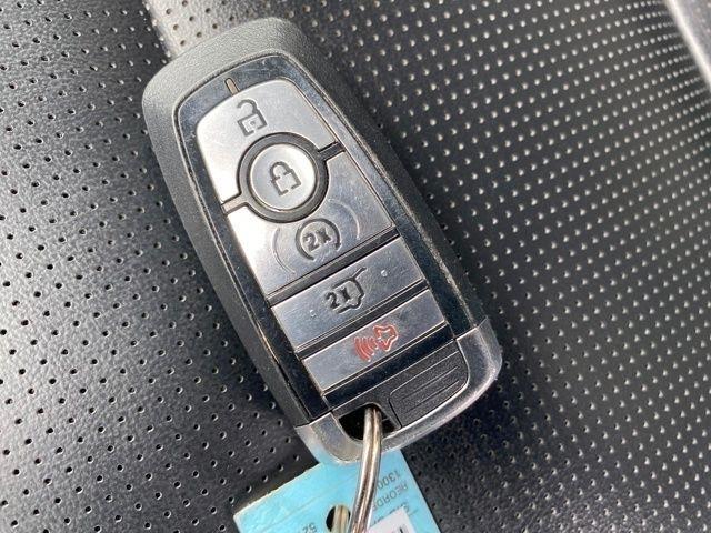 Ford Escape Platinum AWD 2023