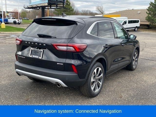 Ford Escape Platinum AWD 2023