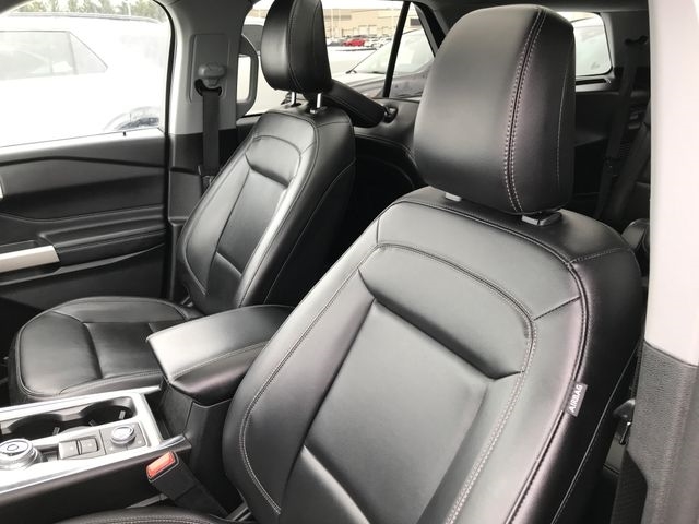 Ford Explorer XLT AWD 2023