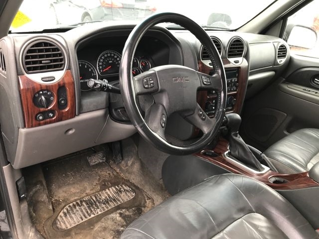 GMC Envoy SLT 4WD 2004