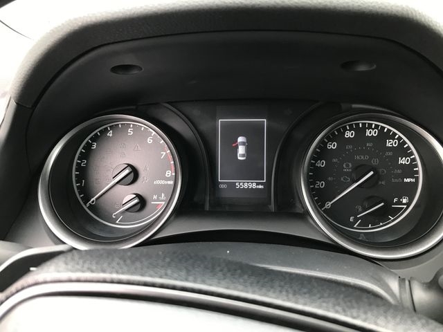 Toyota Camry SE 2023