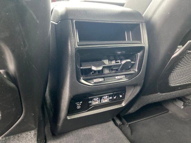 Jeep Grand Cherokee Limited 4WD 2023