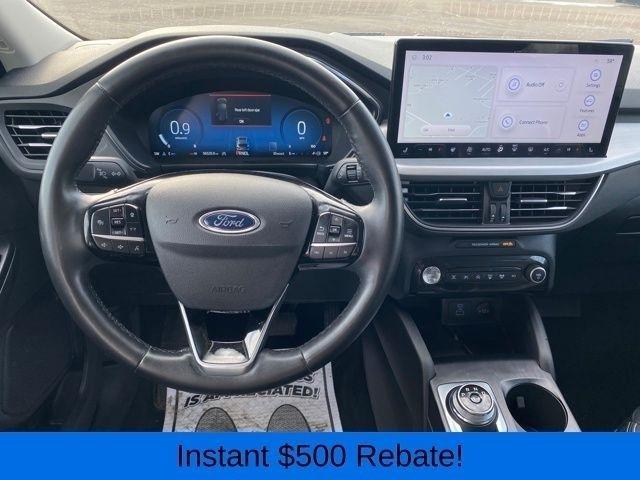 Ford Escape Platinum AWD 2023