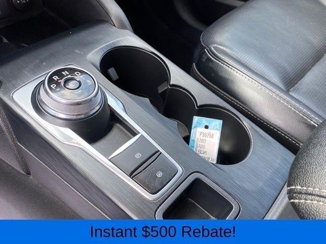 Ford Escape Platinum AWD 2023