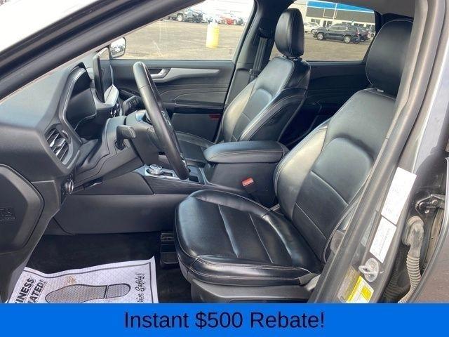 Ford Escape Platinum AWD 2023