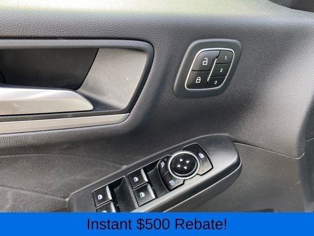 Ford Escape Platinum AWD 2023