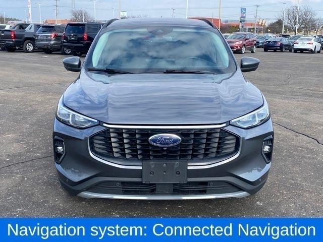 Ford Escape Platinum AWD 2023