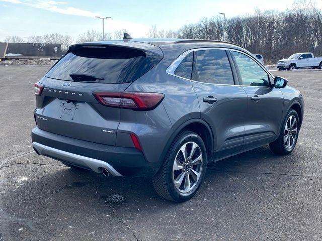 Ford Escape Platinum AWD 2023