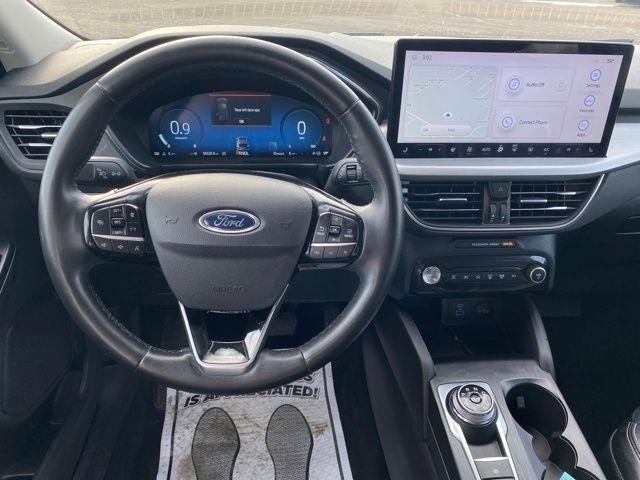 Ford Escape Platinum AWD 2023