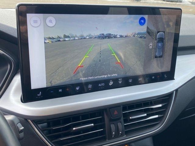 Ford Escape Platinum AWD 2023