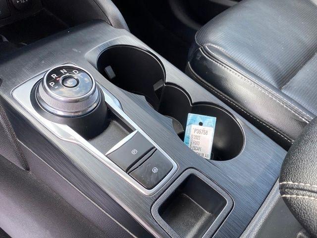 Ford Escape Platinum AWD 2023