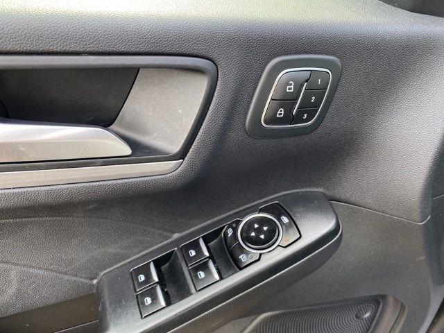 Ford Escape Platinum AWD 2023