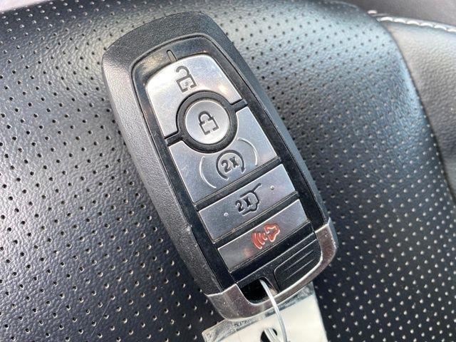 Ford Escape Platinum AWD 2023