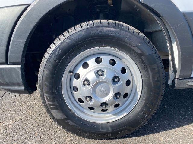 Ford Transit 250 Van Med. Roof w/Sliding Pass. 148-in. WB 2024