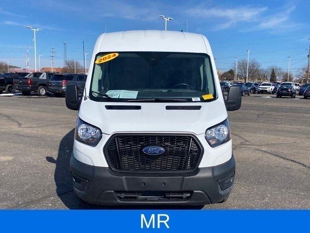Ford Transit 250 Van Med. Roof w/Sliding Pass. 148-in. WB 2024