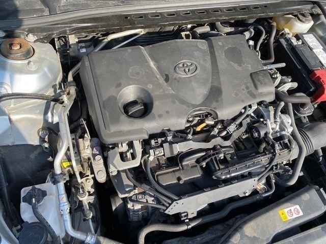 Toyota Camry SE 2023