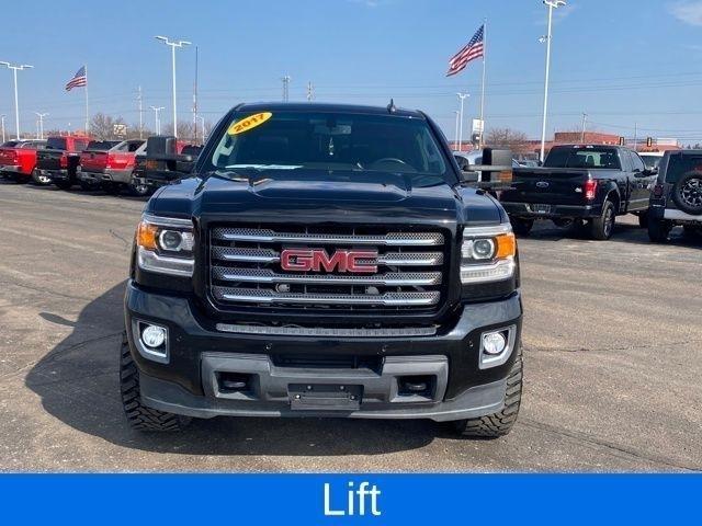 GMC Sierra 2500HD SLT Crew Cab 4WD 2017