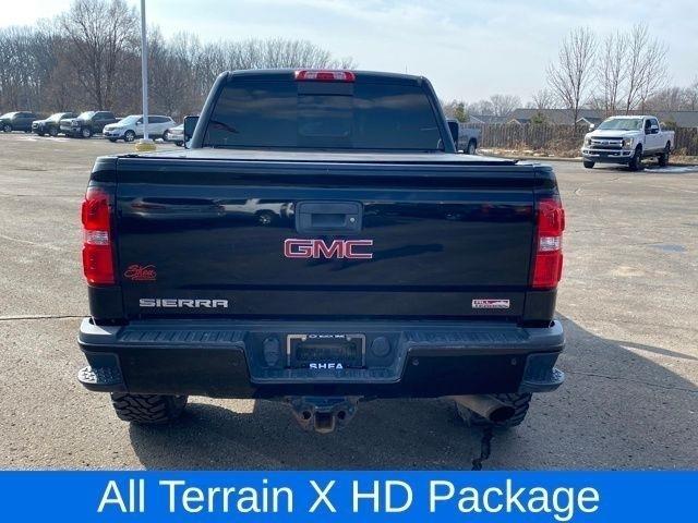 GMC Sierra 2500HD SLT Crew Cab 4WD 2017