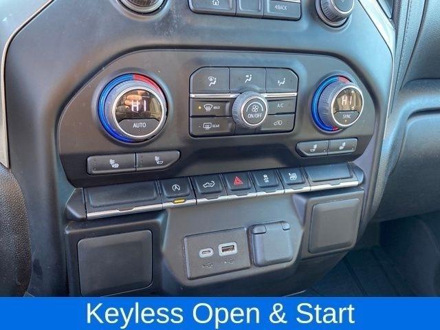 Chevrolet Silverado 1500 Limited LT Crew Cab 4WD 2022