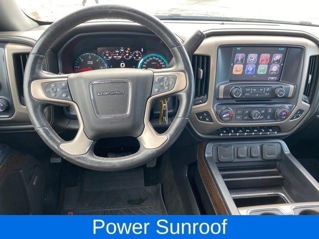 GMC Sierra 1500 Denali Crew Cab Long Box 4WD 2017