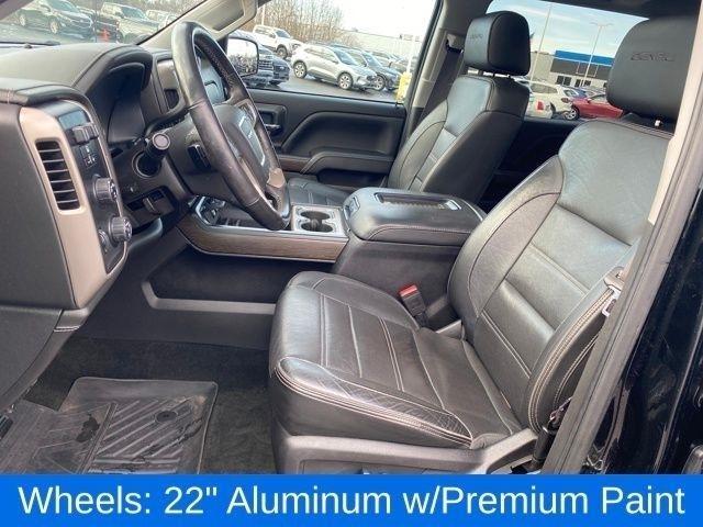 GMC Sierra 1500 Denali Crew Cab Long Box 4WD 2017